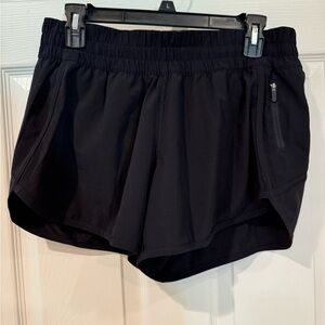 Lululemon Tracker Short 4”
